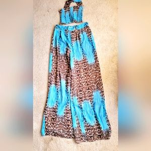 Exotic Allure: Fashion Nova Size Medium Animal Print Dress with Pleated Detail